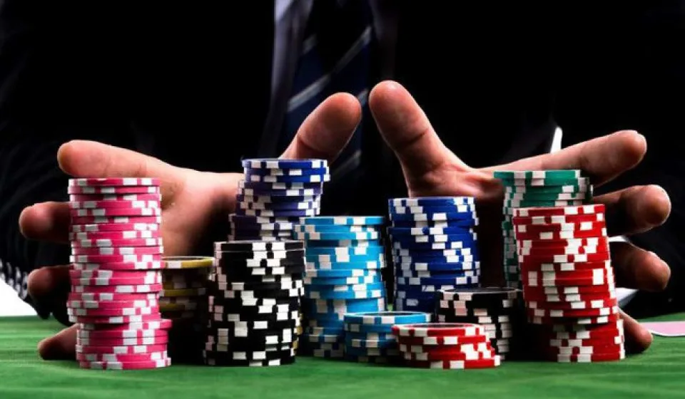 Khuyến mãi poker hiện tại